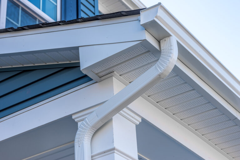 5 Steps To Identify If Your Eavestroughs Need Replacing. | Eavestroughing Edmonton